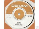 TINTERN ABBEY*BEESIDE*/ VACUUM CLEANER*STOCK