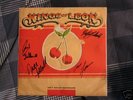 Kings Of Leon Mint Rare SIGNED 10