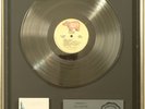 ERIC CLAPTON : RIAA PLATIN-AWARD SLOWHAND 