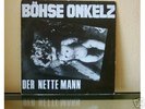 4 Böhse Onkelz Lp´s und 1 Lp von Saccara Der Nette Mann
