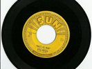 ELVIS PRESLEY vintage 45 rpm record SUN LABEL 209 rare