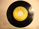 SUN RECORD ELVIS PRESLEY 45 RPM GREAT CONDITION NR