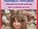 Monique van Dijk 7
