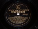 BLACK AND GOLD**S T E R E O** Beatles PLEASE PLEASE ME