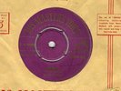 ELVIS PRESLEY ORIG UK 1956 GOLD LABEL HMV 45 HOUND DOG