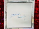 GEORGE MARTIN (THE BEATLES) SIGNED WHITE ALBUM CARD