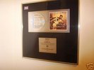 Celine Dion UK sales disc for 300.000 copies BPI Award