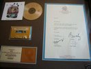 Rare signed Genuine Autographs of Queen  Innuendo