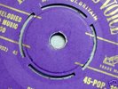 ELVIS  RIP IT UP UK HMV gold Removable CENTER NEAR MINT