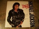 LP FIRMADO POR MICHAEL JACKSON Y QUINCY JONES (BAD)