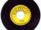 ELVIS PRESLEY SUN 45 