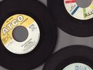 ( 300 )  45 RPM RECORDS -  ROCK N ROLL - MANY TOP HITS