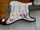 PINK FLOYD FULLY SIGNED FENDER ELECTRIC GUITAR - W/COA