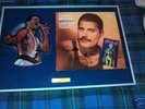 QUEEN  SIGNED   DISPLAY .100% GENUINE