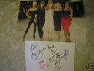 THE SPICE GIRLS - GENUINE AUTOGRAPHS + PHOTO- FULL BAND