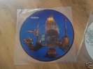pink floyd relics  2 picture discs mint & 1 album rare