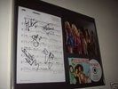 FANTASTIC ORIGINAL HAND SIGNED SPICE GIRLS DISPLAY