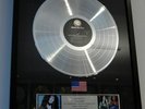 Cher,Gold Award,Goldene Schallplatte,no RIAA,USA