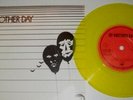 U2 4 U2 Play MEGA Rare 1982 Irish-Only YELLOW VINYL