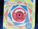 Beatles LOVE ME DO 1962 ORIGINAL UK RED LABEL VINYL 45