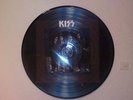 KISS-DRESSED TO KILL*12