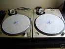 FREE SHIPPING 2 TECHNICS TURNTABLES SL-1200 MK2 SILVER