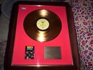 KISS GENE SIMMONS ORIGINAL BPI AWARD GOLD DISC RECORD