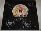 QUEEN SIGNED VINYL 12