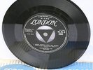 JOHNNY OLENN 45 HLU 8388 I AINT GONNA CRY NO MORE 1957