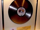 Queen goldene Schallplatte gold record
