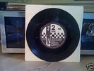 ELVIS COSTELLO .RARE ORIG/UK.2 TONE.TT 7.MINT-