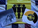 The Dead Weather Treat Me Like Your Mother TRI-COLOR