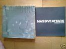 COFFRET MASSIVE ATTACK - SINGLES 90/98- VINYLE/RECORDS
