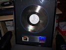 RANDY TRAVIS    RIAA CERTIFIED  PLATINUM AWARD IN FRAMR
