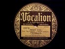 Gold Vocalion 2587 Cliff Edwards-It's Only A Paper Moon