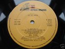 NEIL YOUNG ON THE BEACH COMPLETE REPRISE UK FIRST PRESS