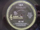 AC DC  T.N.T  AUS 45  BON SCOTT 1ST PRESSING. ROO LABEL