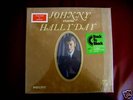 33T Johnny chante Hallyday -  vinyl 2008  -  Le velours