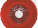 1953 SPANIELS THE BELLS RING OUT ON VEE JAY RED VINYL