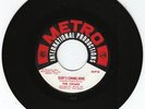 THE CHIMES - BABY'S COMING HOME - WHITE DOO WOP 45