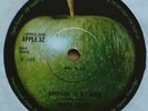 JAMES TAYLOR   Carolina In My Mind UK Apple 32 BEATLES