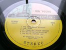 NEIL YOUNG: 1969 DEBUT LP 1st CANADIAN PRESSING EX+