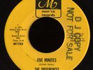 Modern Soul 45   The Differences on MON'CA ?
