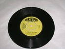VINYL 7