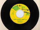 Johnny Winter ? Ray & Royals Texas Garage 45