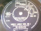 VELVELETTES*LONELY LONELY GIRL AM I* UK TAMLA TMG 521