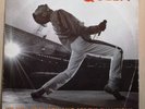 QUEEN - WE WILL ROCK YOU/WE ARE THE CHAMPIONS live version - + studio version