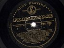 BEATLES PLEASE PLEASE ME LP BLACK AND GOLD PARLOPHONE