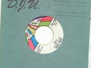 1-45 rpm-QUEBEC GARAGE 60'S-JENNY ROCK -MAL (HUSH)