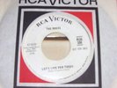 THE ROKES 45 Let's Live For Today/I'll Change My Papers